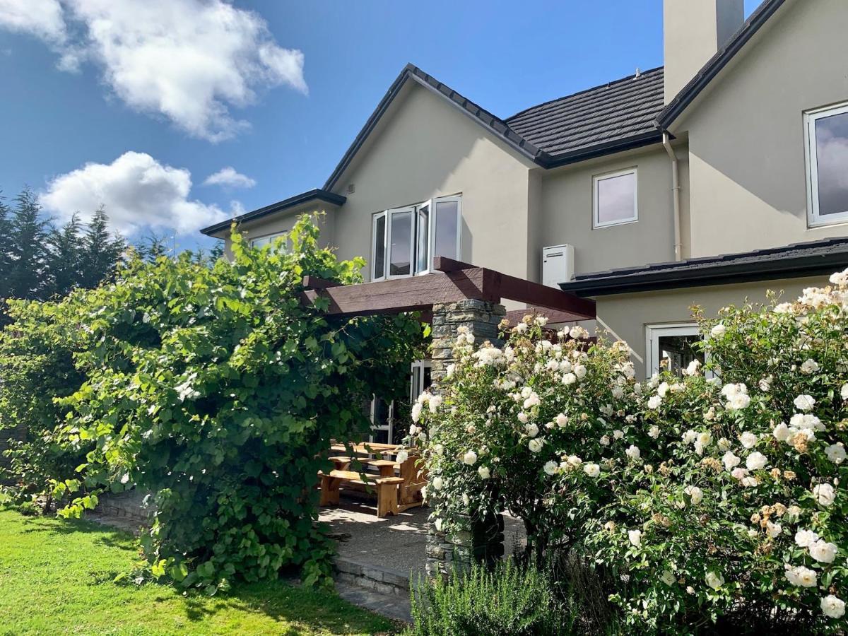 Queenstown Country Lodge Lake Hayes Экстерьер фото