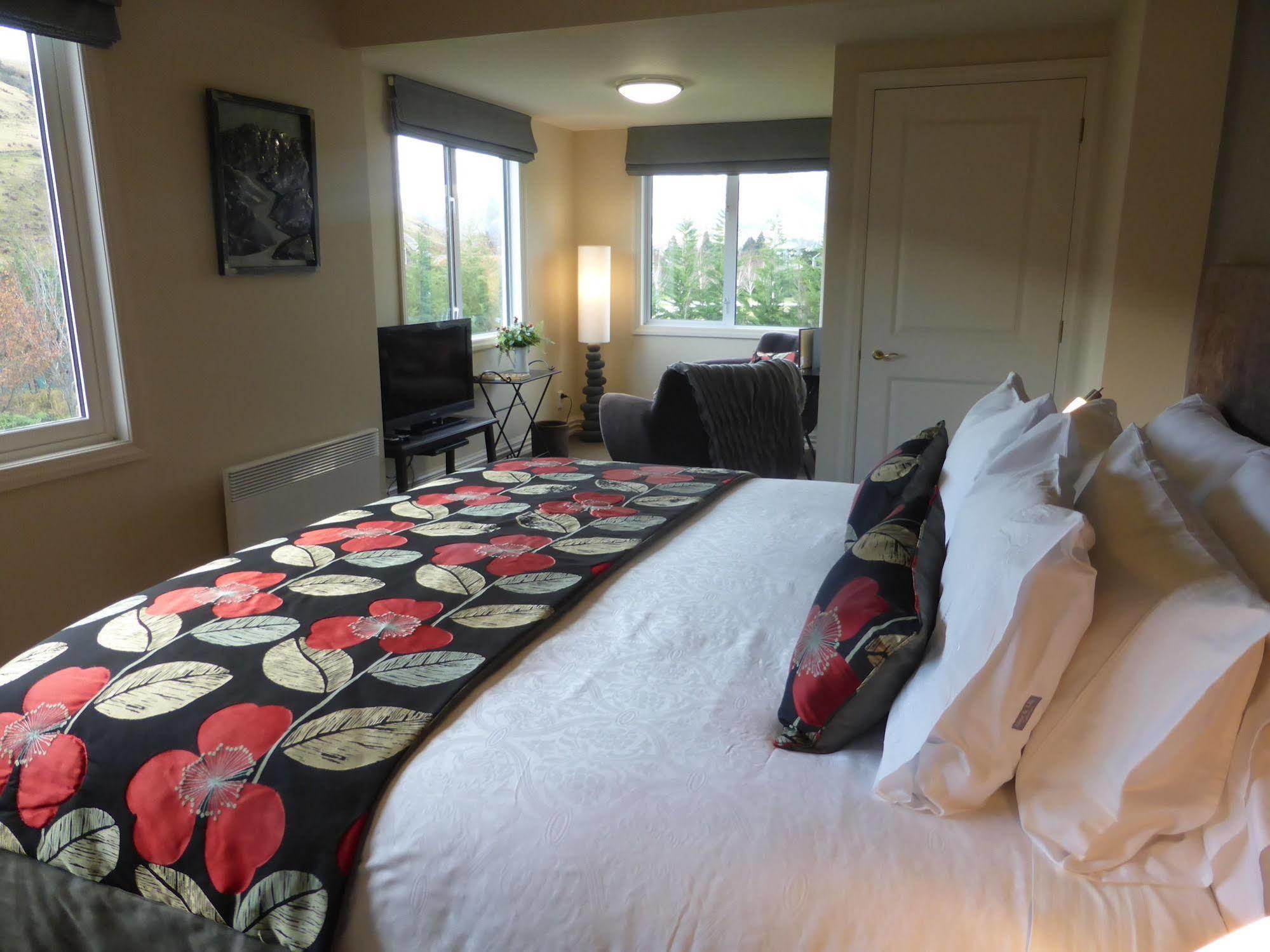 Queenstown Country Lodge Lake Hayes Экстерьер фото